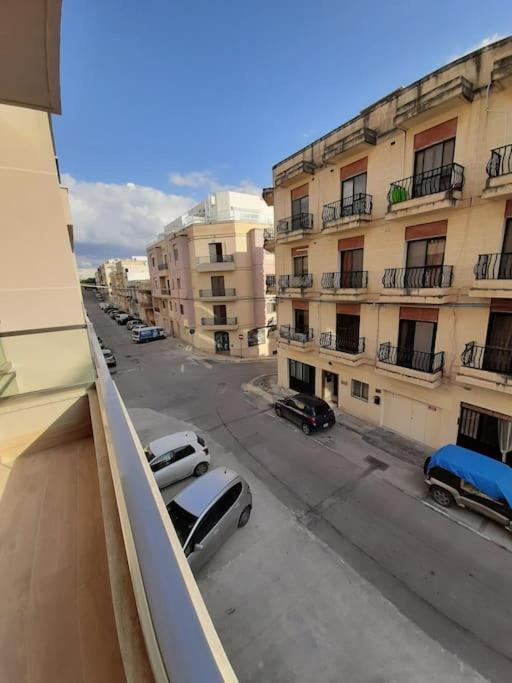 Ocean Blue Apt4 Luxurious, Modern Apt At Zonqor Pt Apartment Marsaskala Exterior photo